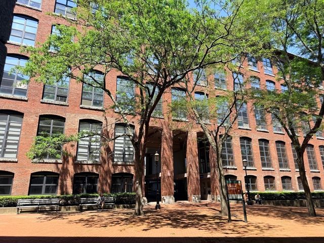 200 Market St 4505, Lowell, MA 01852