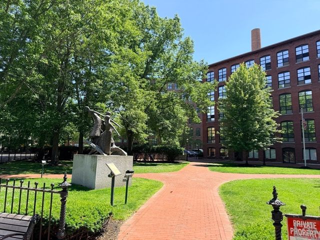 200 Market St 4505, Lowell, MA 01852