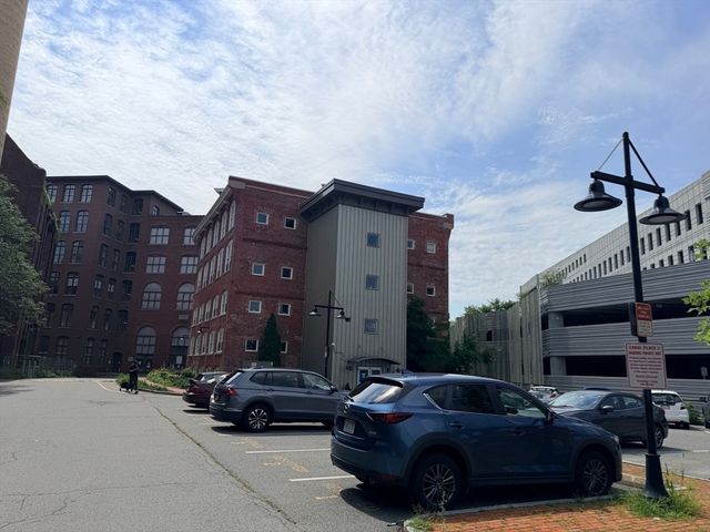 200 Market St 4505, Lowell, MA 01852