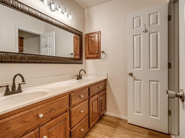 8308 NW 76th Street, Oklahoma City, OK 73132