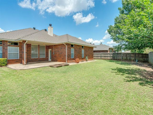 8308 NW 76th Street, Oklahoma City, OK 73132