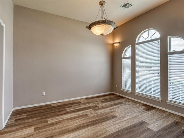 8308 NW 76th Street, Oklahoma City, OK 73132