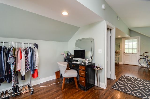 905 Fairwin Ave UPPER, Nashville, TN 37216