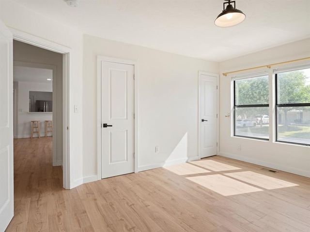 6801 Trenton Road, Nichols Hills, OK 73116