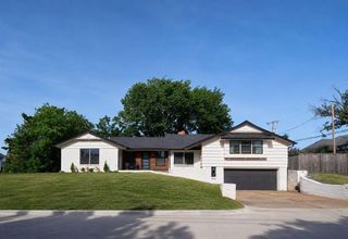 6801 Trenton Road, Nichols Hills, OK 73116