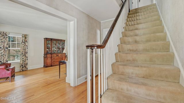 1169 Oxford Place, Schenectady, NY 12308