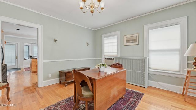 1169 Oxford Place, Schenectady, NY 12308