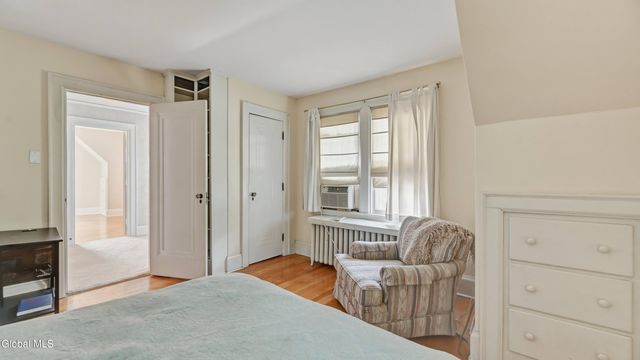 1169 Oxford Place, Schenectady, NY 12308