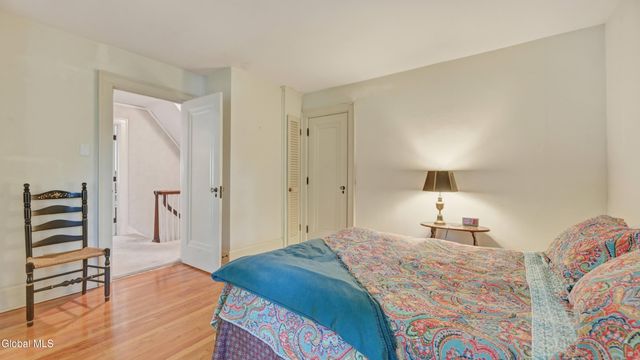 1169 Oxford Place, Schenectady, NY 12308