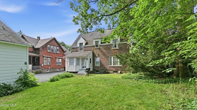 1169 Oxford Place, Schenectady, NY 12308