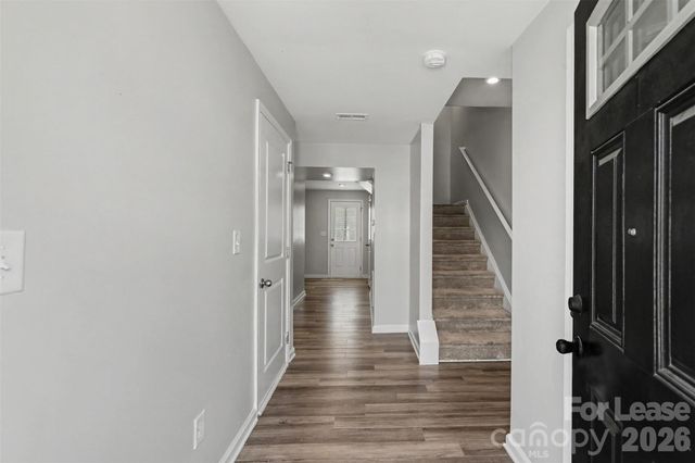 8036 Lanyard Terrace, Charlotte, NC 28269