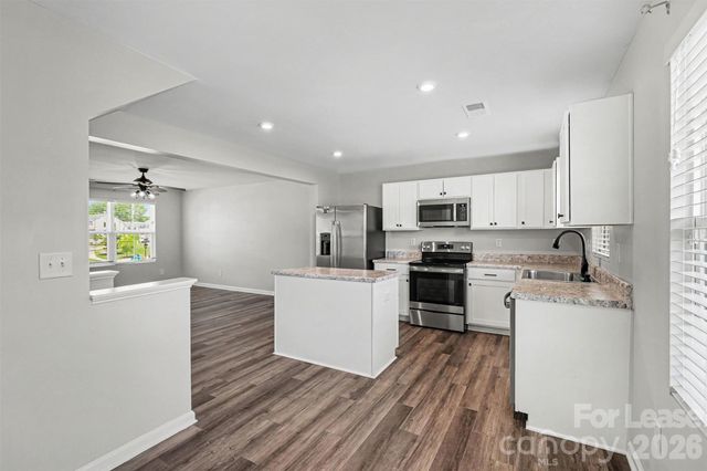 8036 Lanyard Terrace, Charlotte, NC 28269