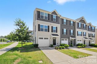 8036 Lanyard Terrace, Charlotte, NC 28269