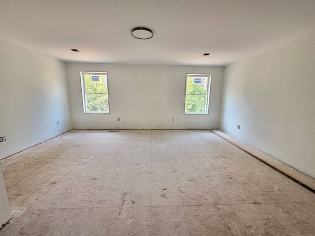 8-8 Coyote Court, Barrington, NH 03825