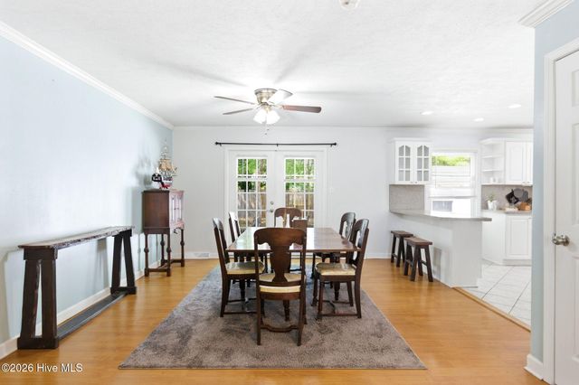 235 Oak Street, Wallace, NC 28466