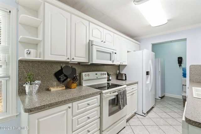 235 Oak Street, Wallace, NC 28466