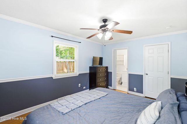 235 Oak Street, Wallace, NC 28466
