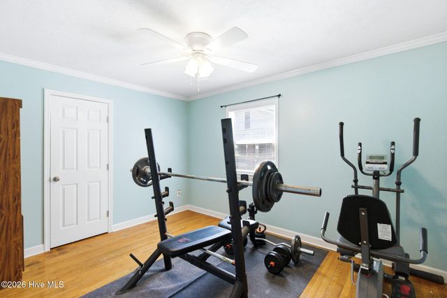 235 Oak Street, Wallace, NC 28466
