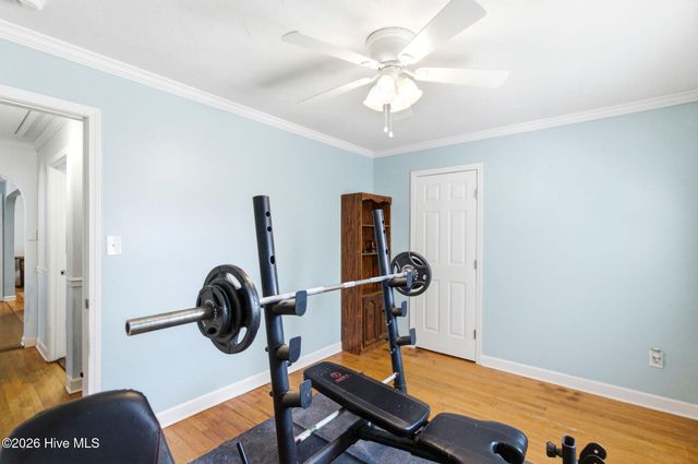 235 Oak Street, Wallace, NC 28466