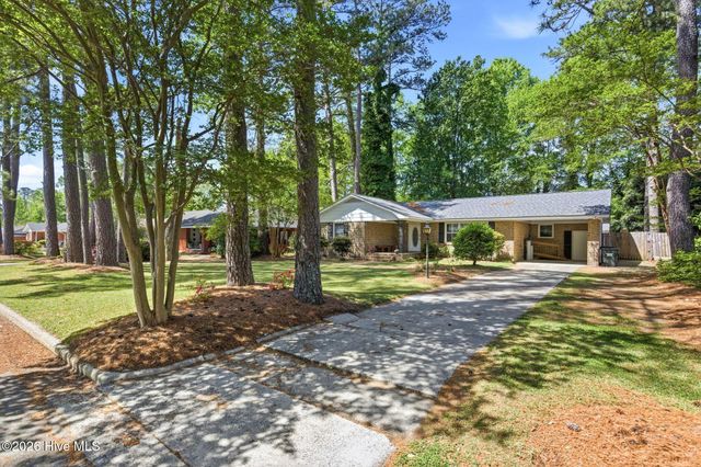 235 Oak Street, Wallace, NC 28466