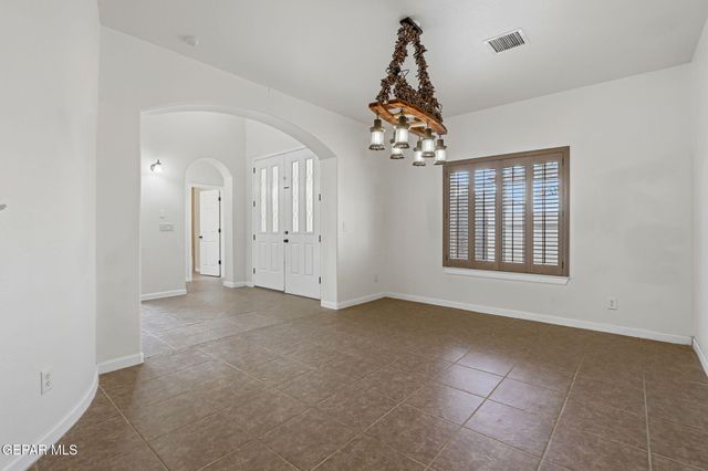 7370 NAVIDAD Way, Canutillo, TX 79835