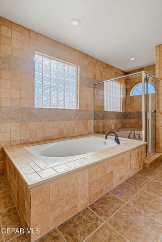 7370 NAVIDAD Way, Canutillo, TX 79835