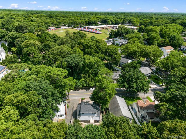 245 Melville Road, Huntington Station, NY 11746