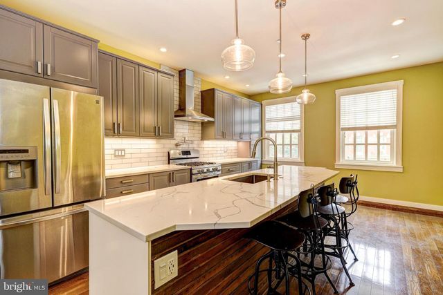 1724 FLEET ST, Baltimore, MD 21231