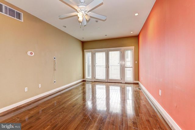 1724 FLEET ST, Baltimore, MD 21231