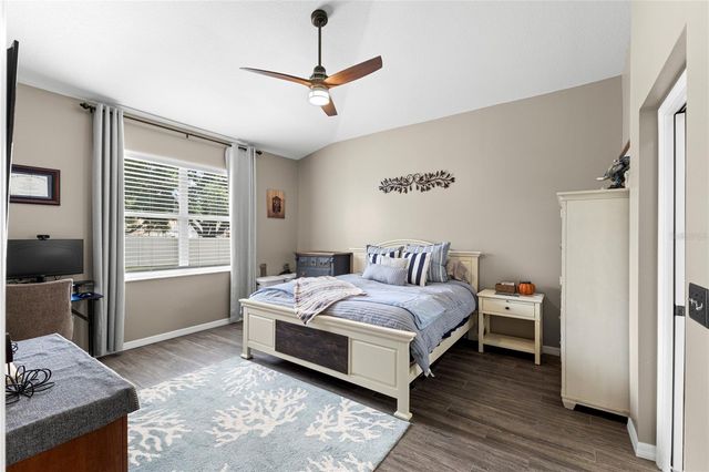 4038 LITHIA RIDGE BOULEVARD, Valrico, FL 33596