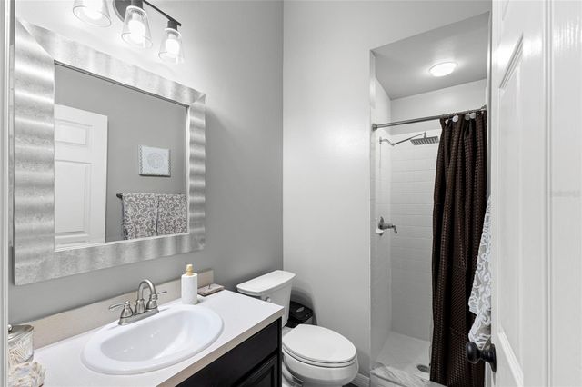 4038 LITHIA RIDGE BOULEVARD, Valrico, FL 33596