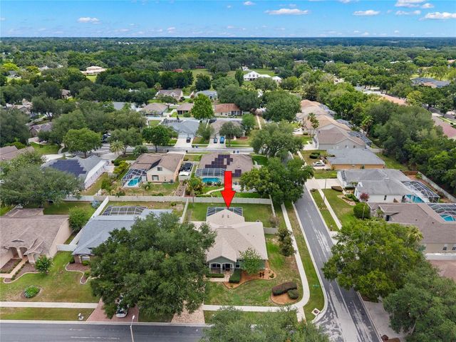 4038 LITHIA RIDGE BOULEVARD, Valrico, FL 33596