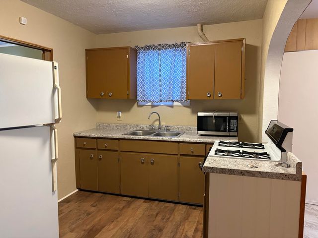 3044 Morton Avenue, Muskegon Heights City, MI 49444