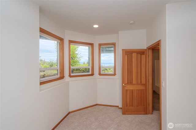 201 Karvellis Lane, Port Angeles, WA 98363