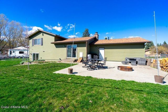 696 W Peach Tree Dr, Hayden, ID 83835