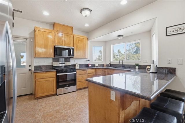 9323 Serra, Phelan, CA 92371