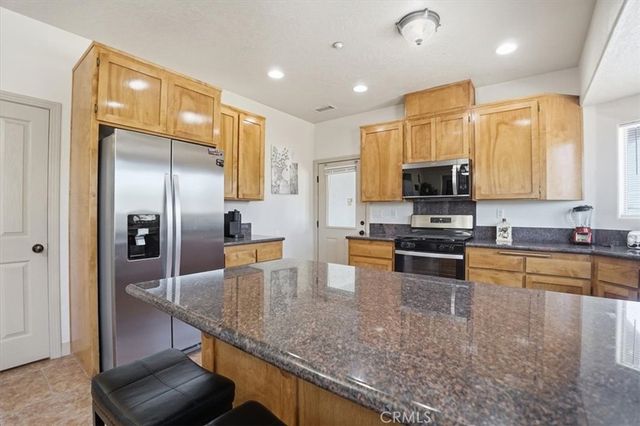 9323 Serra, Phelan, CA 92371