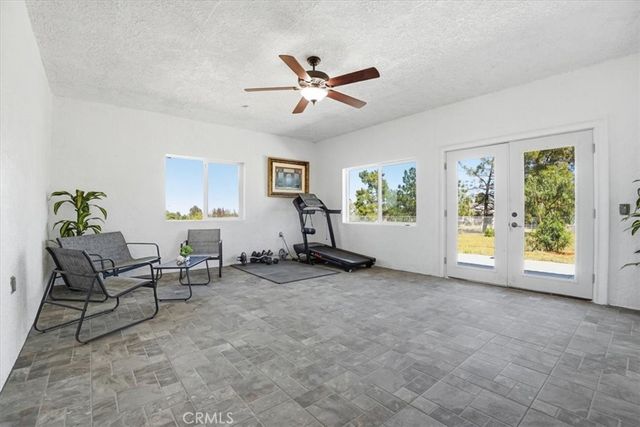 9323 Serra, Phelan, CA 92371