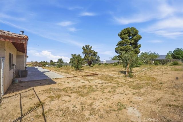 9323 Serra, Phelan, CA 92371