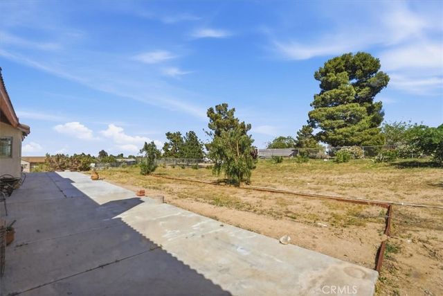 9323 Serra, Phelan, CA 92371