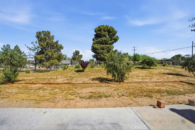 9323 Serra, Phelan, CA 92371
