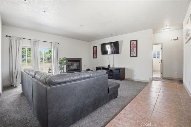 9323 Serra, Phelan, CA 92371