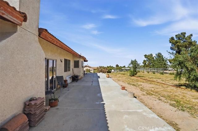 9323 Serra, Phelan, CA 92371