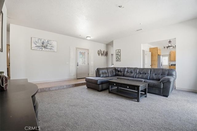 9323 Serra, Phelan, CA 92371