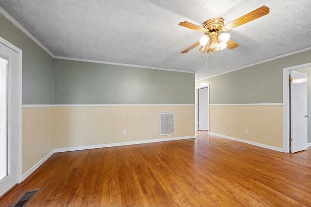 411 Colgate Ave, Lebanon, TN 37087