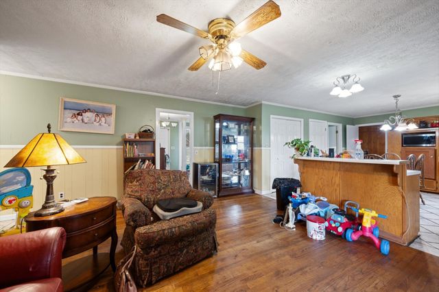411 Colgate Ave, Lebanon, TN 37087