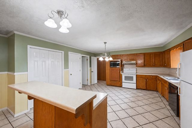 411 Colgate Ave, Lebanon, TN 37087
