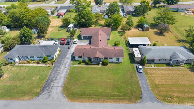 411 Colgate Ave, Lebanon, TN 37087