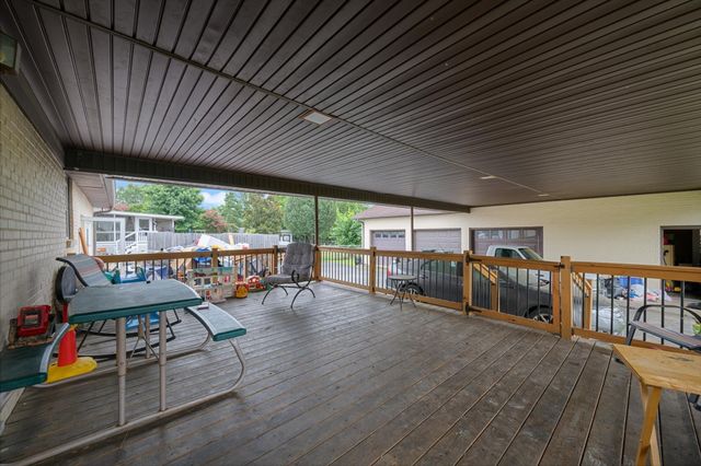 411 Colgate Ave, Lebanon, TN 37087
