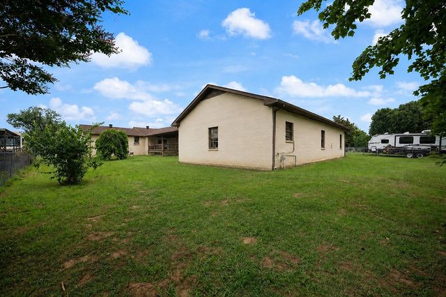 411 Colgate Ave, Lebanon, TN 37087
